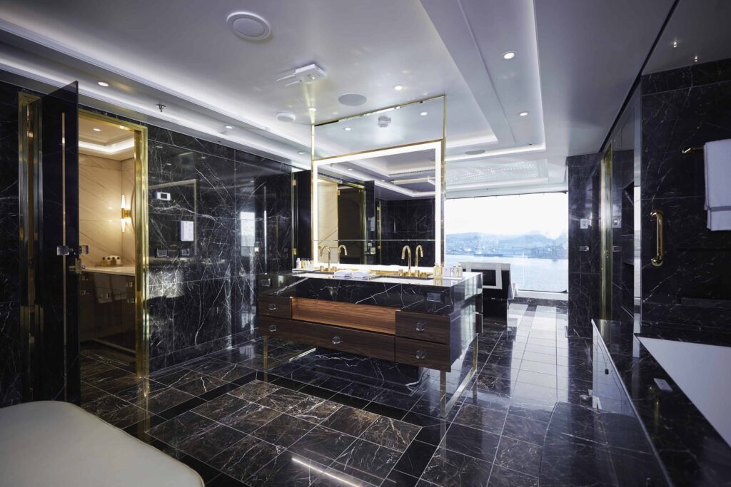 The spa bathroom in the Regent Suite.