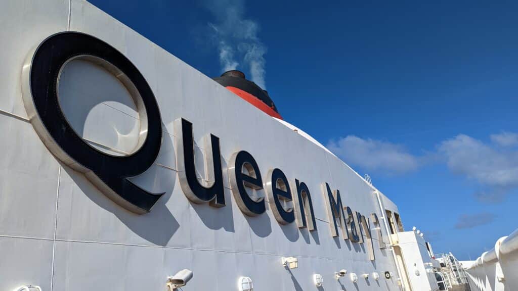 10 Things to Know About Doing a Crossing on the Queen Mary 2 | 31